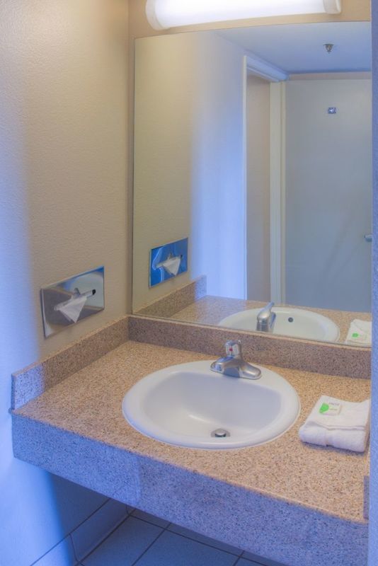 6 - San Diego, Ca – Near Sea World Gasthof